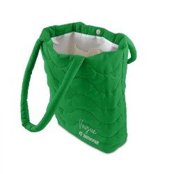 Sac matelassé brodé vert "vague d'amour"