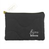Pochette matelassée brodée noir “bisou bisou”