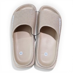 Claquettes à paillettes Insolente beige