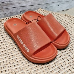 claquettes casse-pied